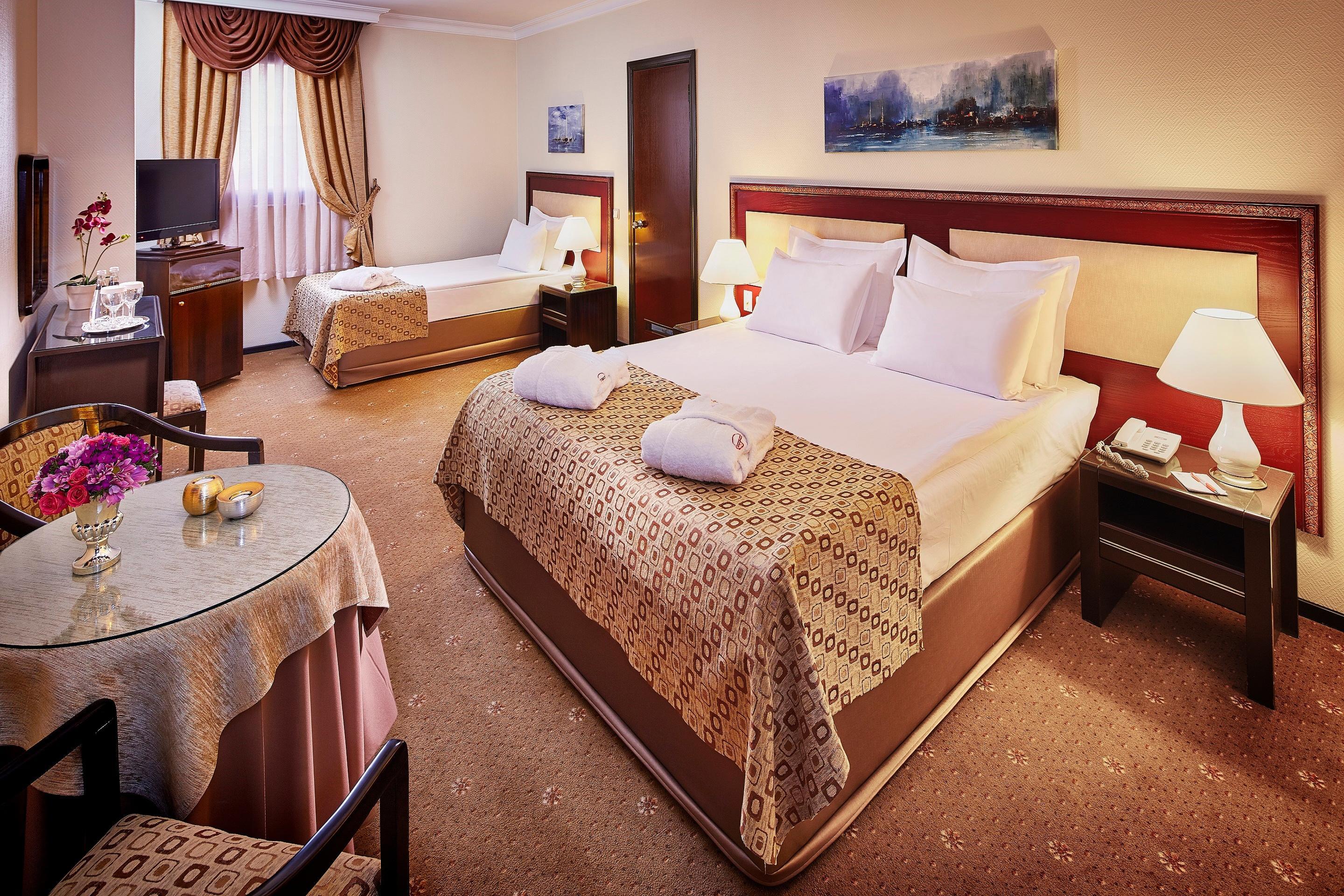 Guenes Hotel Merter Стамбул Экстерьер фото
